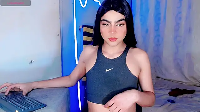 xyaraluv  online show from 13, 4, 2026