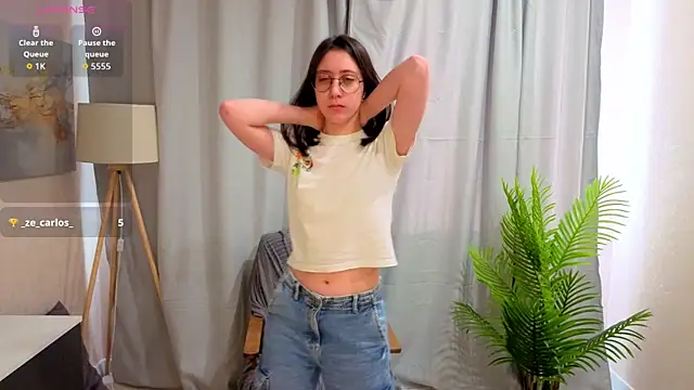 Snapshot of DoraWhitrock chatting on 21, 3, 2026 DoraWhitrock online show from 21, 3, 2026