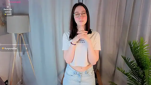 Snapshot of DoraWhitrock chatting on 24, 3, 2026 DoraWhitrock online show from 24, 3, 2026