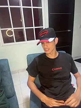 Snapshot of HarryGaze chatting on 7, 3, 2026 HarryGaze online show from 7, 3, 2026