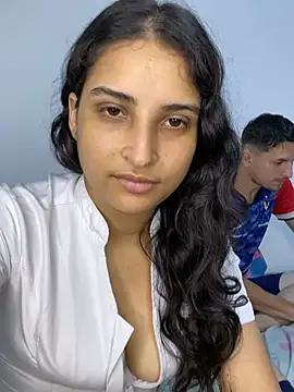 Snapshot of Beauty-and-the-beast- chatting on 8, 4, 2026 Beauty-and-the-beast- online show from 8, 4, 2026