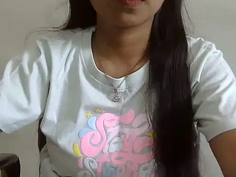 cute momo love online show from 24, 5, 2026