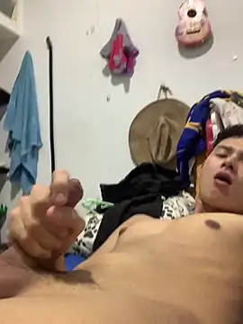 Snapshot of milan-2007 chatting on 22, 2, 2026 milan-2007 online show from 22, 2, 2026