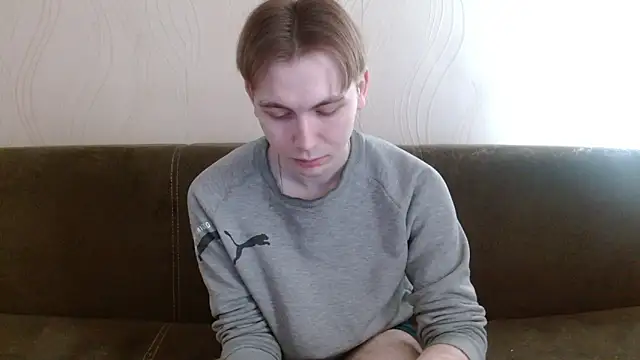 Snapshot of meowgary chatting on 8, 3, 2026 meowgary online show from 8, 3, 2026