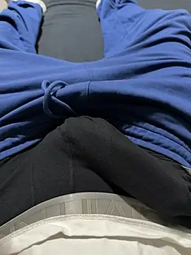 Snapshot of Vireontr1 chatting on 20, 3, 2026 Vireontr1 online show from 20, 3, 2026