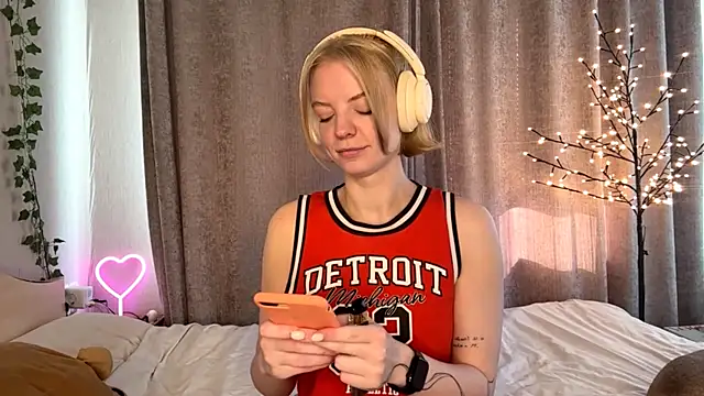 Marry Sornatiko online show from 11, 5, 2026