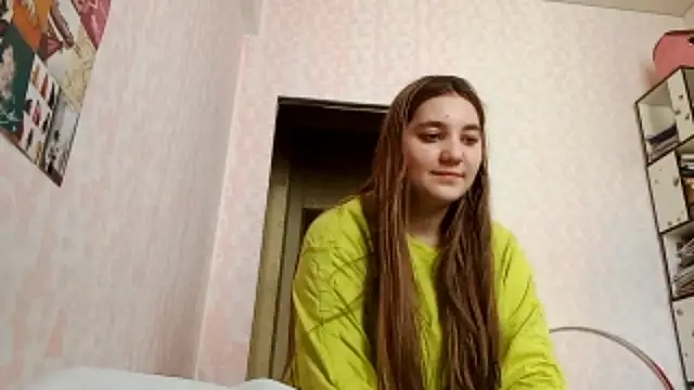 Snapshot of JanineThielman chatting on 2, 5, 2026 JanineThielman online show from 2, 5, 2026
