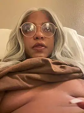 princessandthefootjob online show from 27, 4, 2026