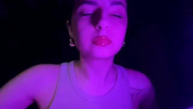 Snapshot of DellaWarters chatting on 27, 2, 2026 DellaWarters online show from 27, 2, 2026