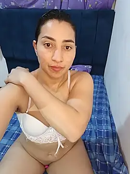 Snapshot of ANGELY_WET_JEET chatting on 23, 6, 2026 ANGELY WET JEET online show from 23, 6, 2026