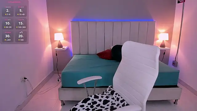 Snapshot of milkk_ chatting on 9, 4, 2026 milkk online show from 9, 4, 2026