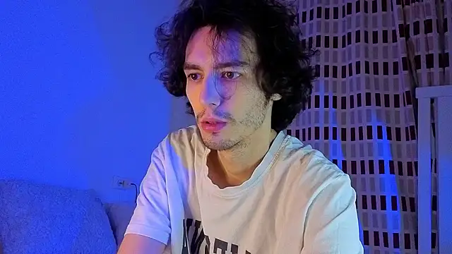 crybae online show from 17, 3, 2026