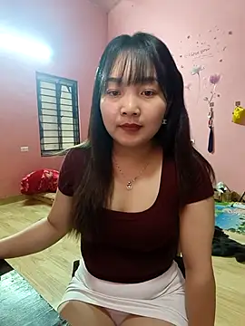 Snapshot of Myna5790 chatting on 2, 4, 2026 Myna5790 online show from 2, 4, 2026