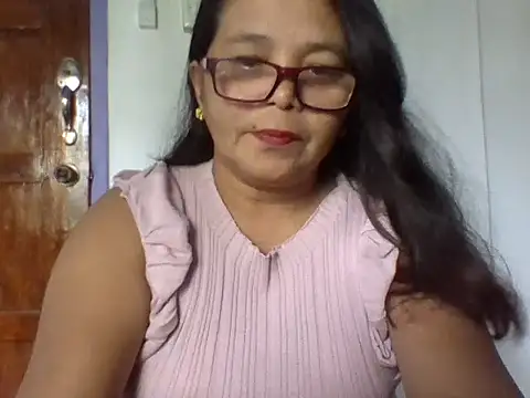 Flowerblossom123 online show from 30, 4, 2026