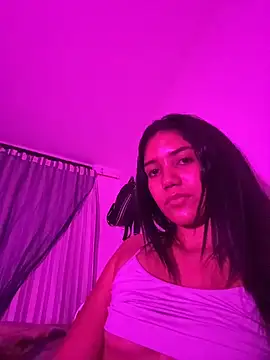 MikaelaFlgg online show from 16, 3, 2026