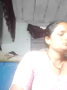 Snapshot of Manesakoli36 chatting on 29, 3, 2026 Manesakoli36 online show from 29, 3, 2026