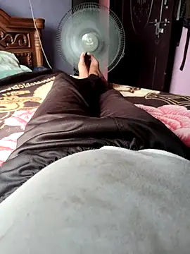 Snapshot of magicmovemen chatting on 13, 3, 2026 magicmovemen online show from 13, 3, 2026