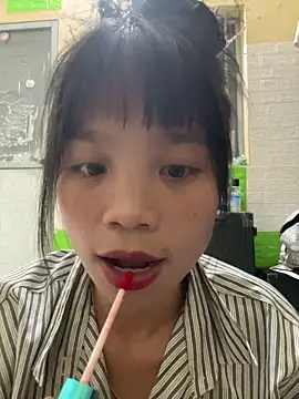 Snapshot of bimbim-bup chatting on 2, 4, 2026 bimbim-bup online show from 2, 4, 2026