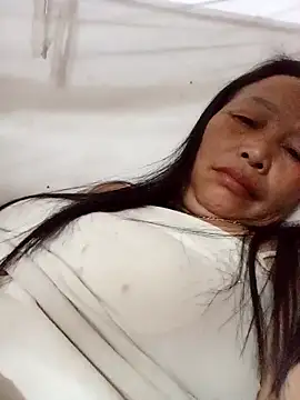 heesuu11 online show from 19, 4, 2026