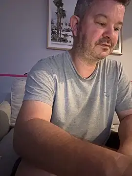 Snapshot of chubbylittlesecret chatting on 19, 3, 2026 chubbylittlesecret online show from 19, 3, 2026