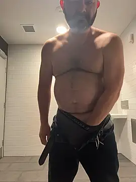 Snapshot of chubbylittlesecret chatting on 15, 4, 2026 chubbylittlesecret online show from 15, 4, 2026