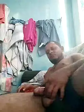 Snapshot of Pau32boy chatting on 19, 5, 2026 Pau32boy online show from 19, 5, 2026