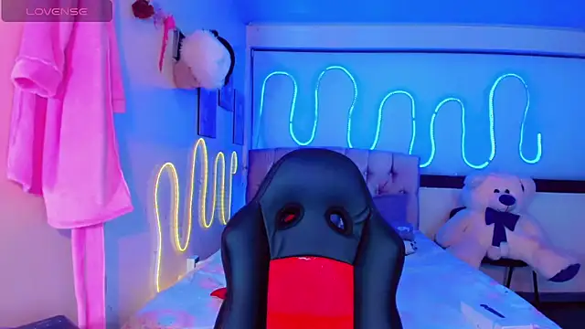 Alisson Taylor 1 online show from 25, 2, 2026