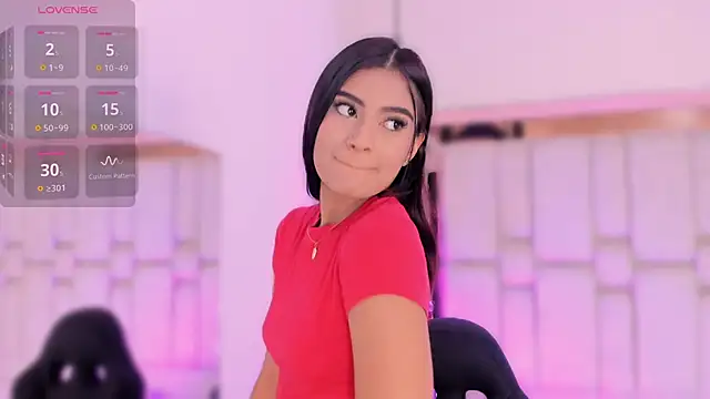 Snapshot of KatherineRuiz_ chatting on 10, 3, 2026 KatherineRuiz online show from 10, 3, 2026