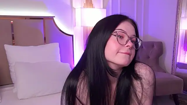 CindyMil online show from 5, 5, 2026