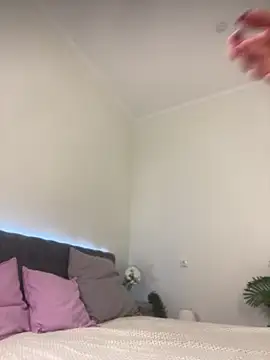 Anna Gilbert online show from 8, 3, 2026