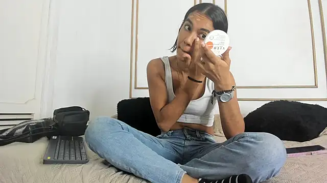 emily gaviria1 online show from 29, 5, 2026