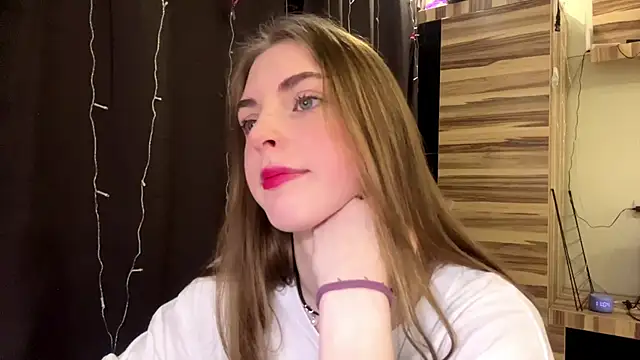 Snapshot of PollyDream chatting on 28, 2, 2026 PollyDream online show from 28, 2, 2026