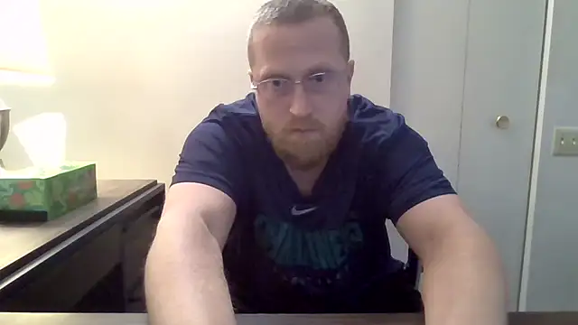 Snapshot of tytheexhibionist chatting on 21, 4, 2026 tytheexhibionist online show from 21, 4, 2026