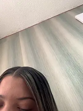 Snapshot of AdaPink_ chatting on 7, 3, 2026 AdaPink online show from 7, 3, 2026