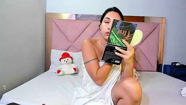 Alanah connory online show from 20, 3, 2026