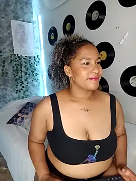 Snapshot of medusafox_ chatting on 27, 3, 2026 medusafox online show from 27, 3, 2026