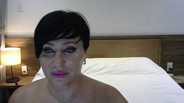 Snapshot of Kleotempt chatting on 19, 6, 2026 Kleotempt online show from 19, 6, 2026