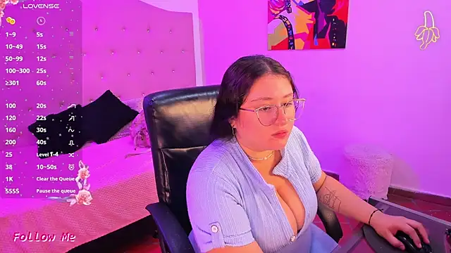 sienna cavalli online show from 9, 4, 2026