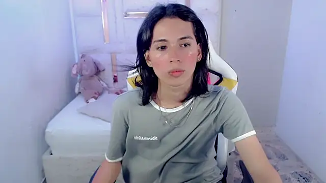 Larry craft online show from 6, 4, 2026