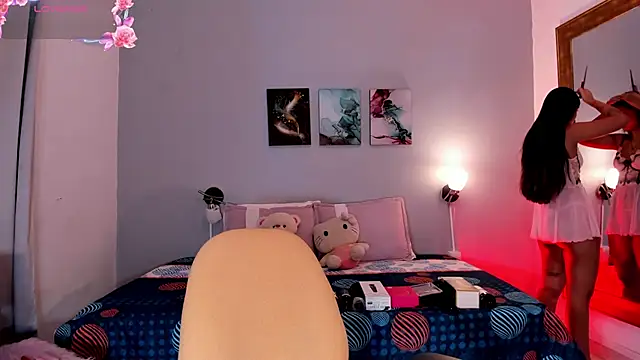 KimTaylorW online show from 21, 5, 2026