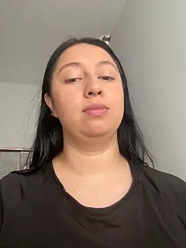 Ashleeyprincess01 online show from 4, 3, 2026