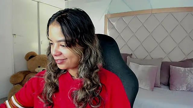 dulce lyraa1 online show from 10, 3, 2026