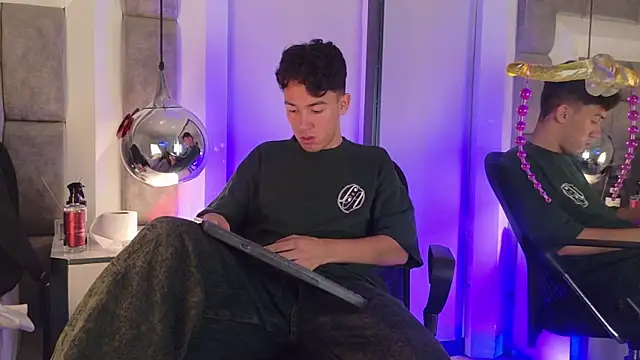 Austin Reedss online show from 12, 5, 2026
