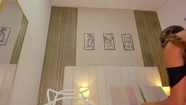 Snapshot of sheila_x chatting on 4, 3, 2026 sheila x online show from 4, 3, 2026