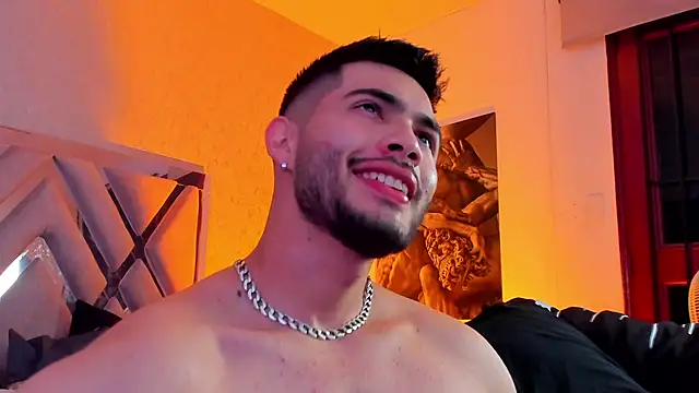 Snapshot of Vincentblack chatting on 8, 4, 2026 Vincentblack online show from 8, 4, 2026