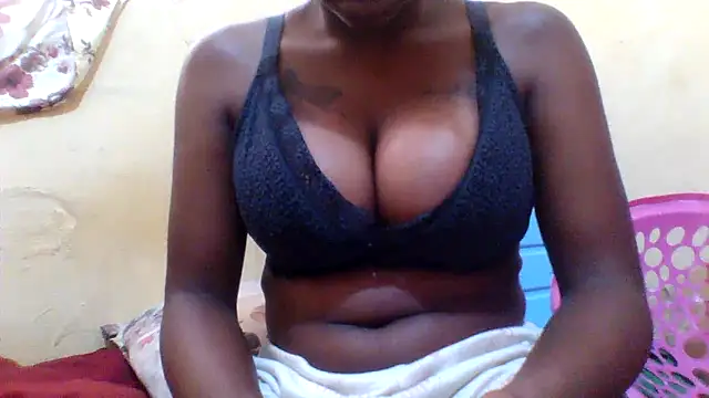 Snapshot of Rachel201 chatting on 13, 4, 2026 Rachel201 online show from 13, 4, 2026