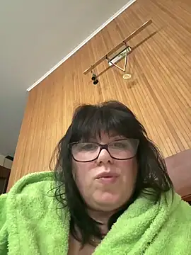 Snapshot of expensive_lady chatting on 3, 3, 2026 expensive lady online show from 3, 3, 2026