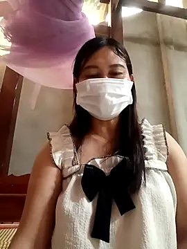 Snapshot of -Batina- chatting on 12, 4, 2026 -Batina- online show from 12, 4, 2026