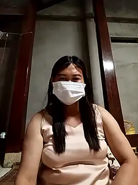 Snapshot of -Batina- chatting on 13, 4, 2026 -Batina- online show from 13, 4, 2026