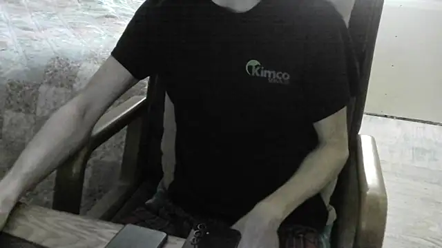 Snapshot of FiSTALiTY chatting on 14, 4, 2026 FiSTALiTY online show from 14, 4, 2026